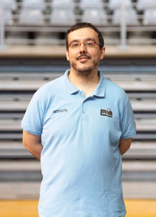 DAVID MOYA 31 anys