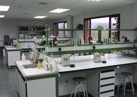 DISSENY DE LABORATORIS