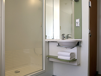 EQUIPAMENT DE LES HABITACIONS
