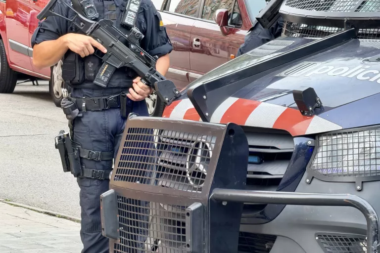 Presó provisional per a un home acusat d'intentar atropellar dos mossos a Guimerà