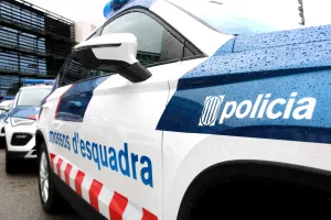 Detingut a Lleida per tres robatoris amb força en bars de la ciutat