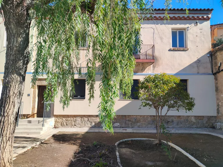 La Granadella posa dos pisos municipals de lloguer a 400 euros al mes