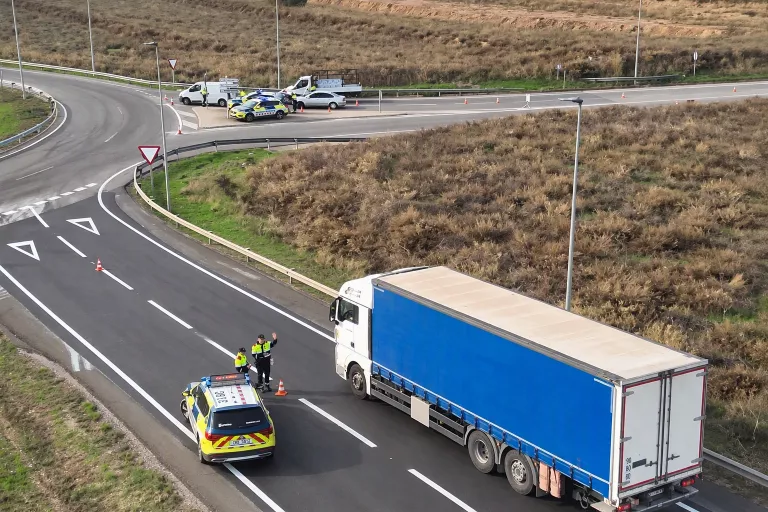 Els Mossos denuncien 252 conductors per excés de velocitat en tres hores i mitja a Ponent