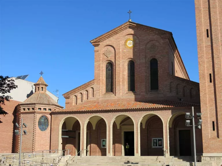 Mollerussa demana a la ciutadania fotografies antigues de l’església de Sant Jaume