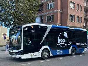 Tàrrega activa un servei especial de bus urbà gratuït per Tots Sants