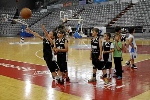 El Força Lleida negocia convenis amb onze clubs