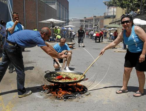 Festa de la paella a les Borges amb 450 inscrits