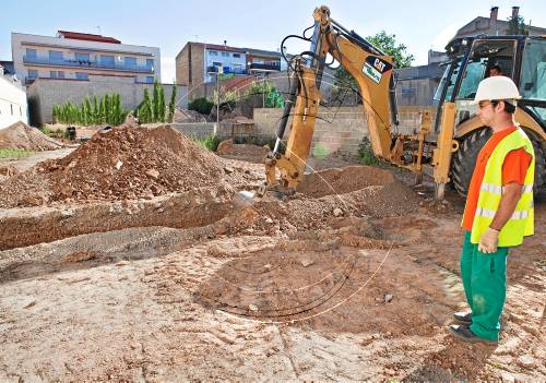 Guissona inicia els treballs per a un pàrquing al costat de la zona comercial