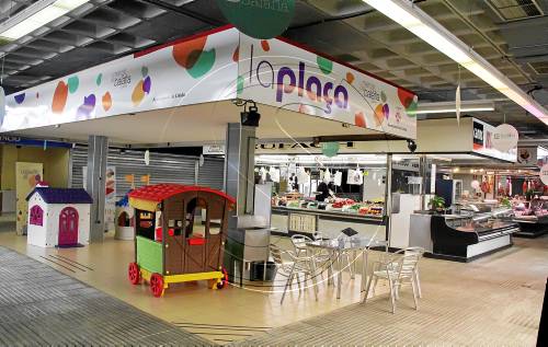 Sense ofertes per remodelar el mercat de Balàfia