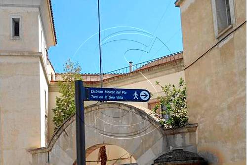 Nova senyalització per als vianants en punts d'atracció turística
