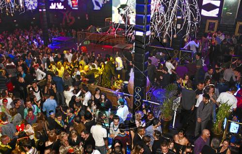 Pubs i discoteques menors de 501 m2 podran obrir sense sol·licitar llicència