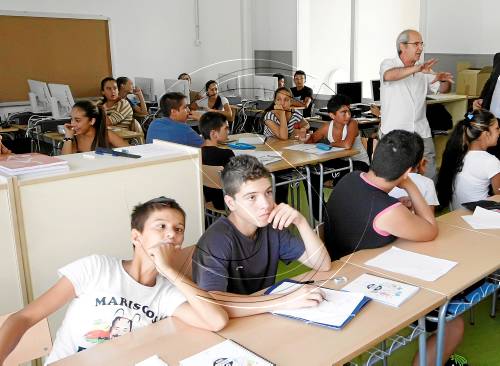 La jornada intensiva matinal a l'ESO ja arriba a 31 dels 42 instituts públics aquest curs