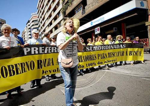 Un jutge obliga un banc a tornar els diners cobrats de més en una hipoteca abusiva