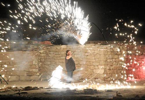 Els Vilars es converteix en un escenari de foc i música