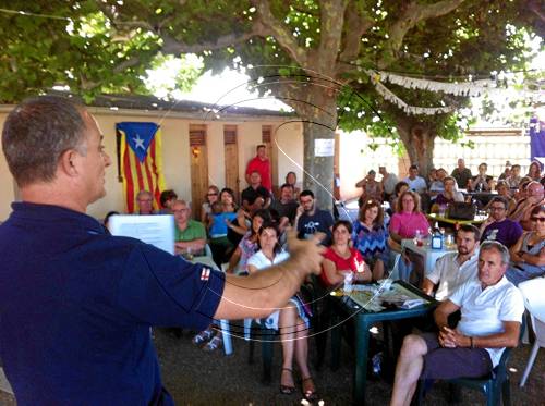 Albà exposa les seues raons a favor de la independència al Poal