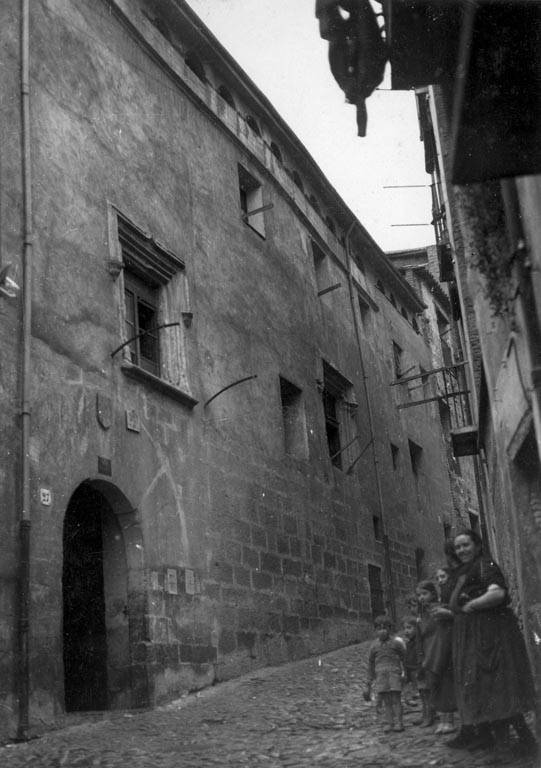 Casa Desvalls. Una fotografia per la memòria.