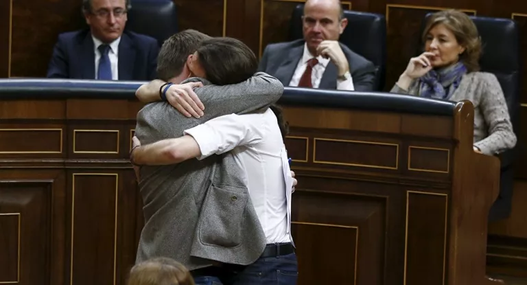 Esquerra i dreta trencades