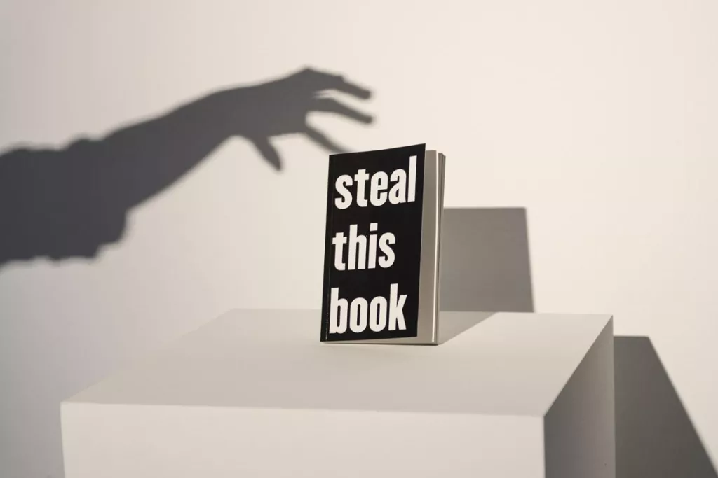 Dora García. Books are the best things.