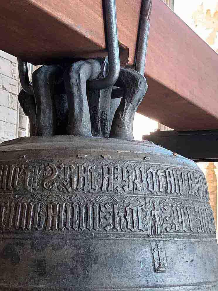 Visita guiada al campanar de la Seu Vella