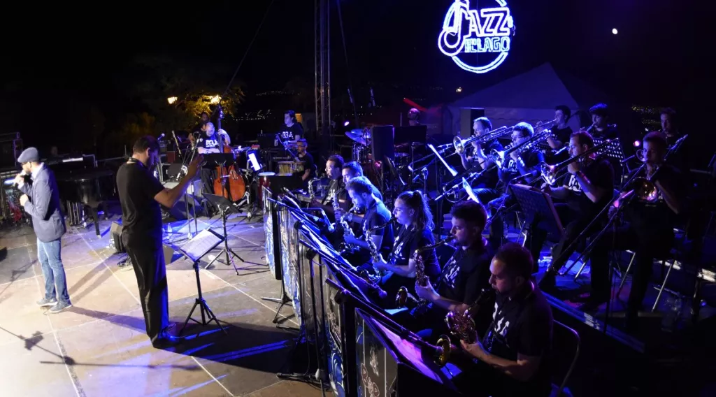 Big band de Atarfe “Leyendas del soul”