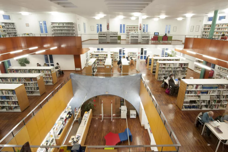 La Biblioteca Comarcal de Tàrrega / Ajuntament de Tàrrega