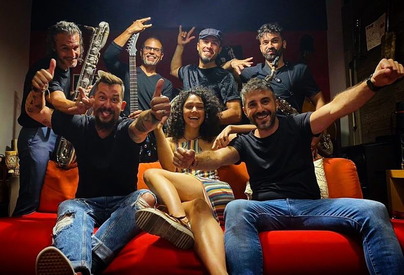 Groov'&Sounds amb DJ Tito Cava