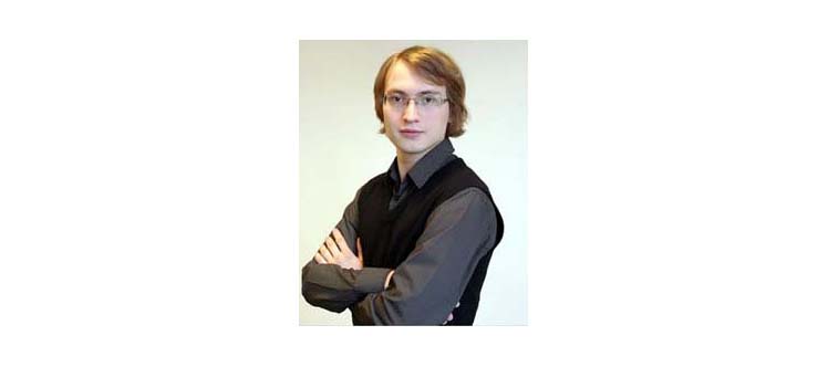 Ilya Maximov, piano
