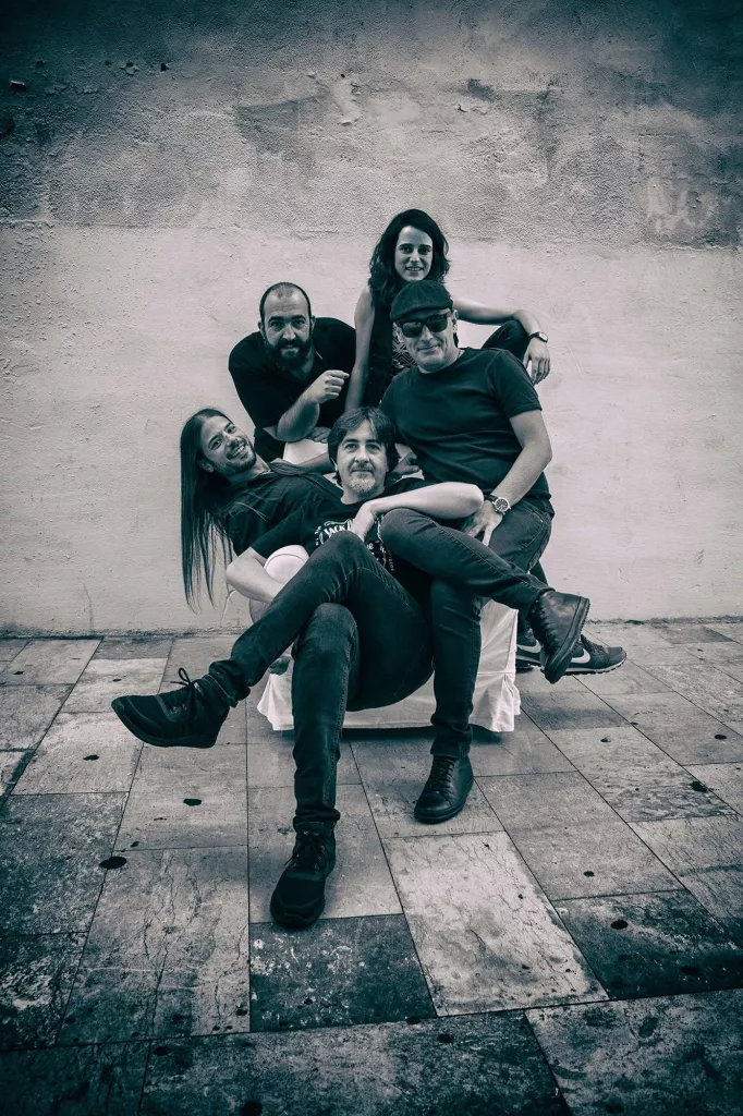 Javier Solo y la Banda del Vecino