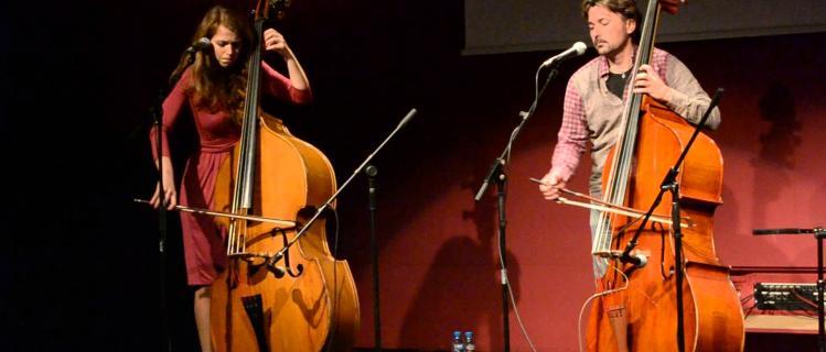 Jazz amb Double Bassing