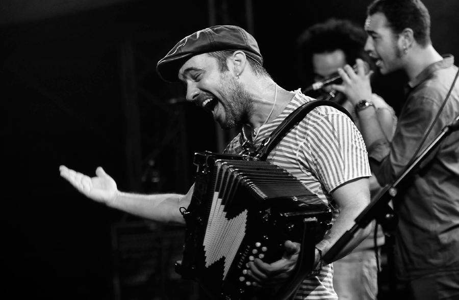 Joan Garriga & Galactic Mariatxis