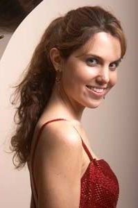 Katia Michel, piano