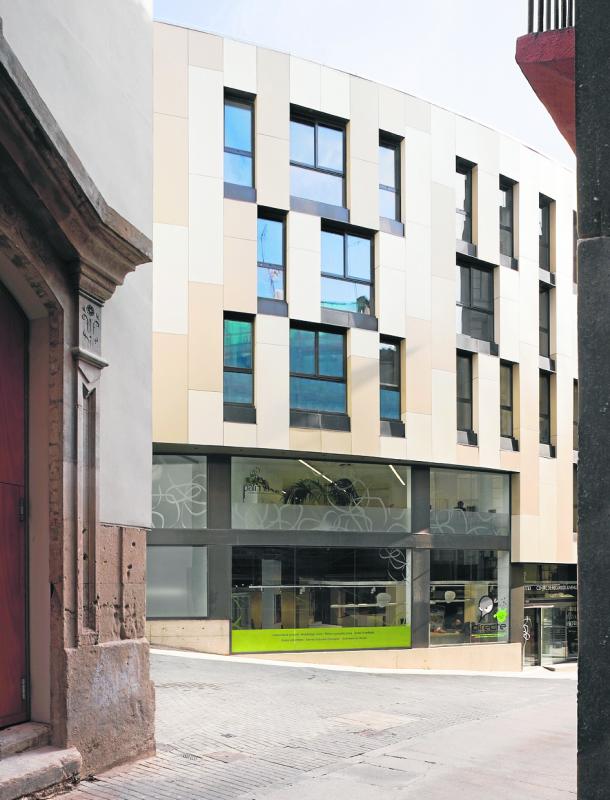 Edifici del Centre de Recursos Juvenils La Palma / SEGRE