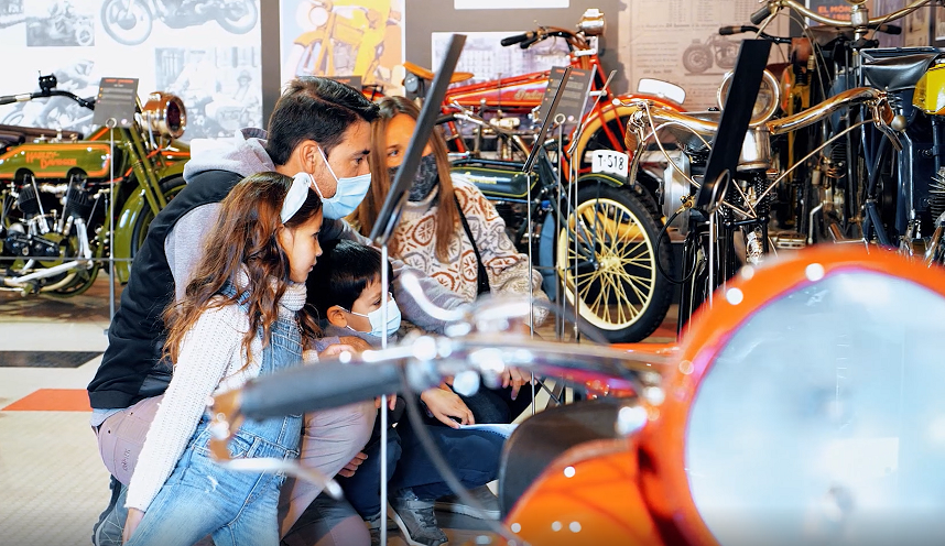 Activitats en família al Museu Moto Bassella