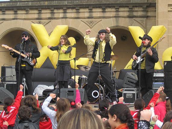 Que peti la plaça! - Xip Xap Teatre
