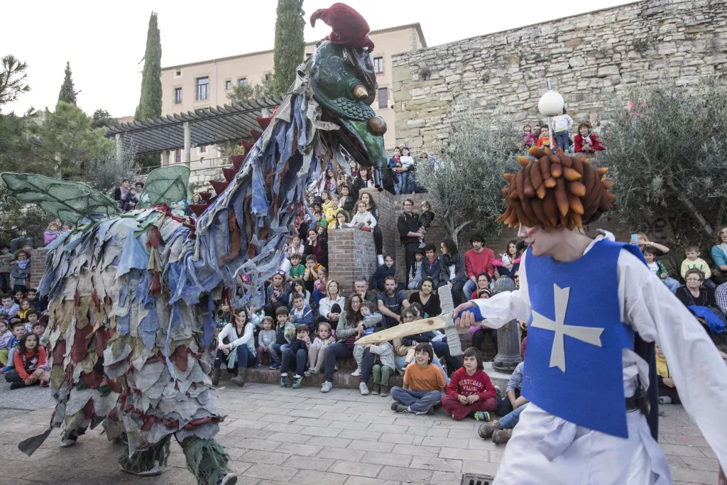 Representació en la Diada de Sant Jordi a Cervera. / SEGRE
