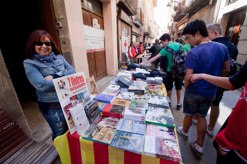 Mercat de Roses i Llibres de Sant Jordi