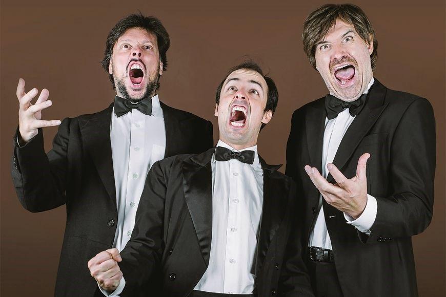 Tenors - Cia. Illuminati