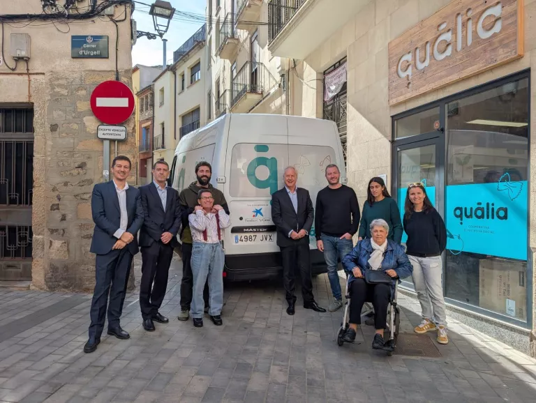 Quàlia incorpora un vehicle adaptat amb el suport de la Fundació “la Caixa”