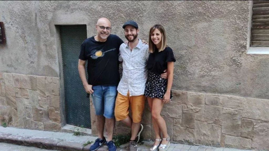 Joan Blau i Edvrne presenten "temps i espai" una cançó d'amor impossible