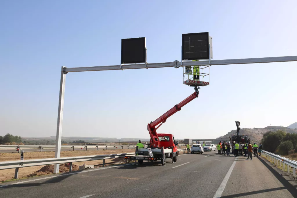 ⏯️ Instal·len sistemes antiboira a l'AP-2 en diferents punts del recorregut per les Garrigues