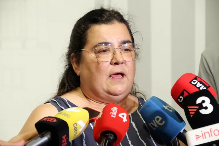 El Govern amplia a 210 els tràmits que vol simplificar fins al 2028
