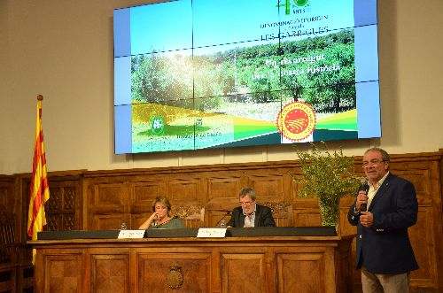 La DO Garrigues presenta el llibre dels seus 40 anys