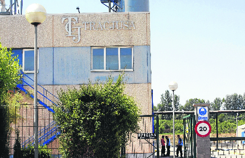Aclareixen l’entrada de brossa per poder reobrir Tracjusa