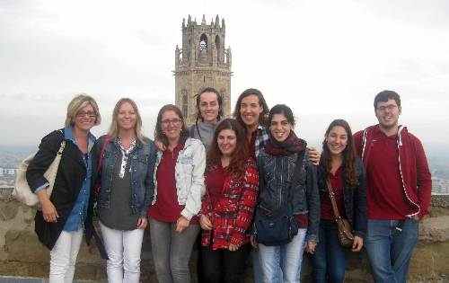 Alumnes de l’Institut Municipal d’Ocupació visiten el Castell del Rei