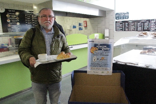 Recollida d’aliments a canvi d’esmorzars als hospitals