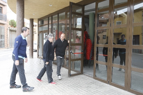 El Govern central investiga 28 ajuntaments de Lleida per obrir per la festa nacional espanyola