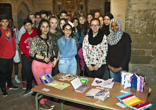 Seixanta autors, 27 artistes i 33 editorials exposen a Cervera