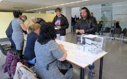Búlgars de Lleida voten nou president