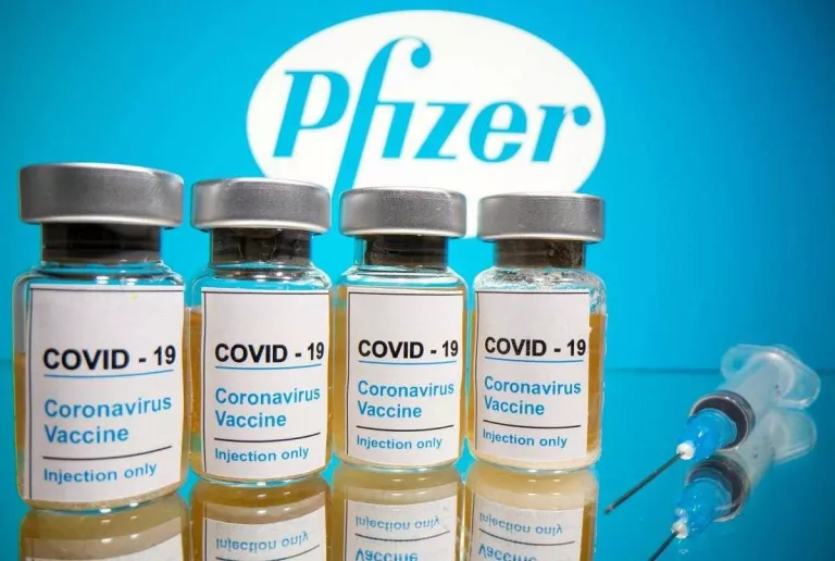 Pfizer i Biontech asseguren que la seva vacuna contra la covid-19 té una eficàcia de més del 90%