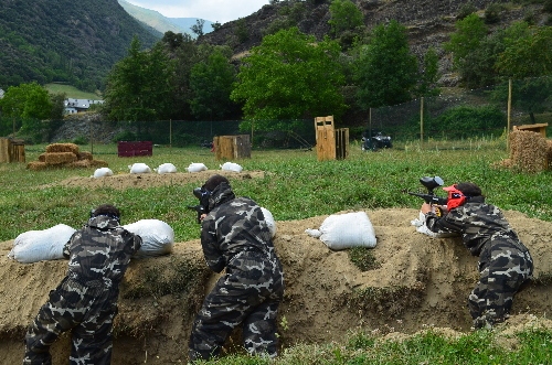 Ainet tindrà un ‘paintball’ per completar aventura i esquí